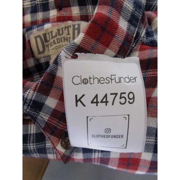 Duluth Shirt Large Red Flannel Button Up Shirt Plaid Work Flap Pockets - Picture 9 of 9